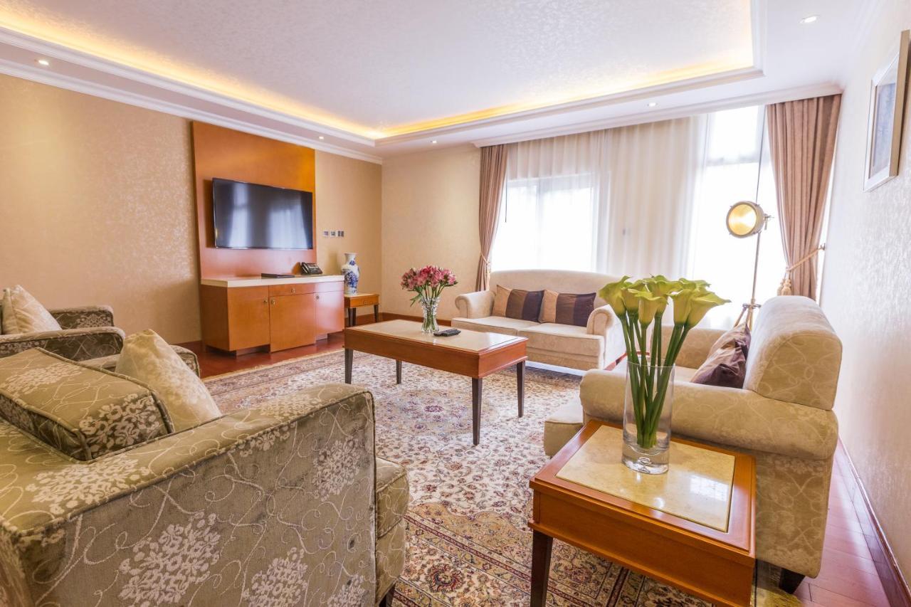 Alba Hotel Meru Eksteriør billede